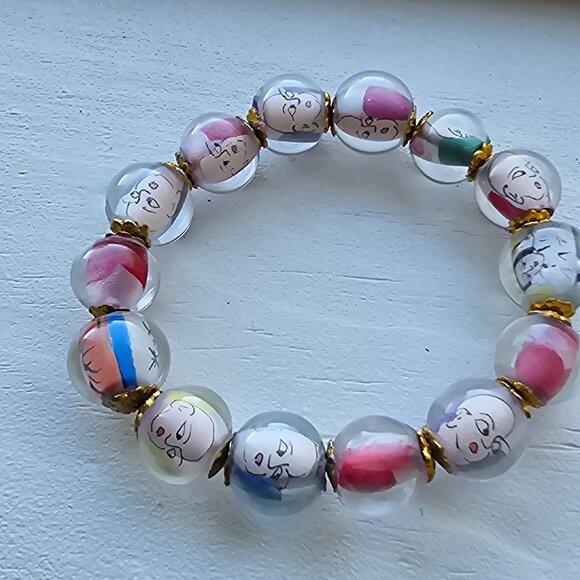 Vintage Chinese Reverse Painted Glass Buddha Beads on Stretch Bracelet - Picture 2 of 7